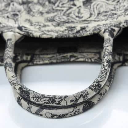 Christian Dior Canvas Embroidered Large Dioriviera Toile De Jouy Book Tote Black 11 of 12