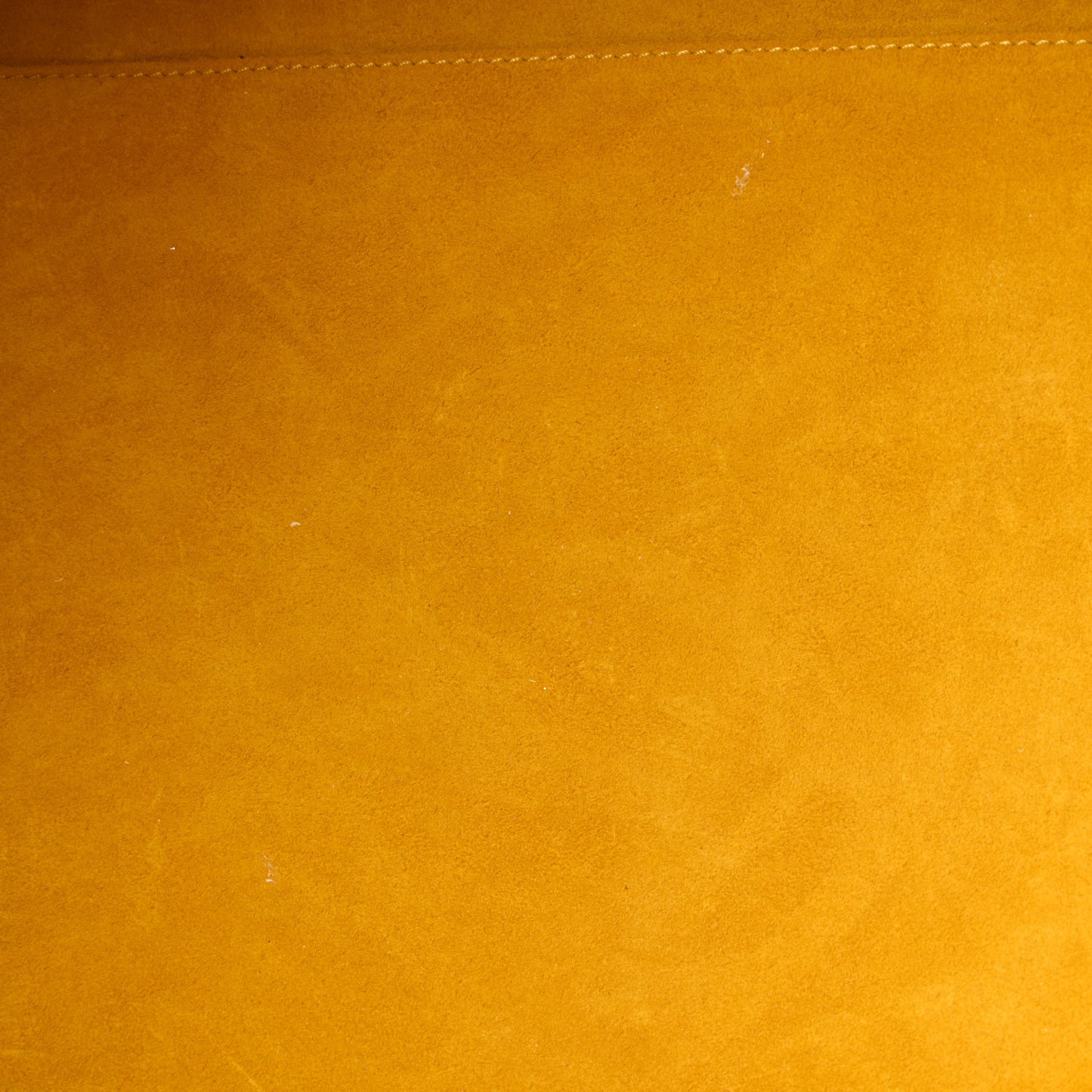 Supple Calfskin Medium Phantom Luggage Sun Yellow