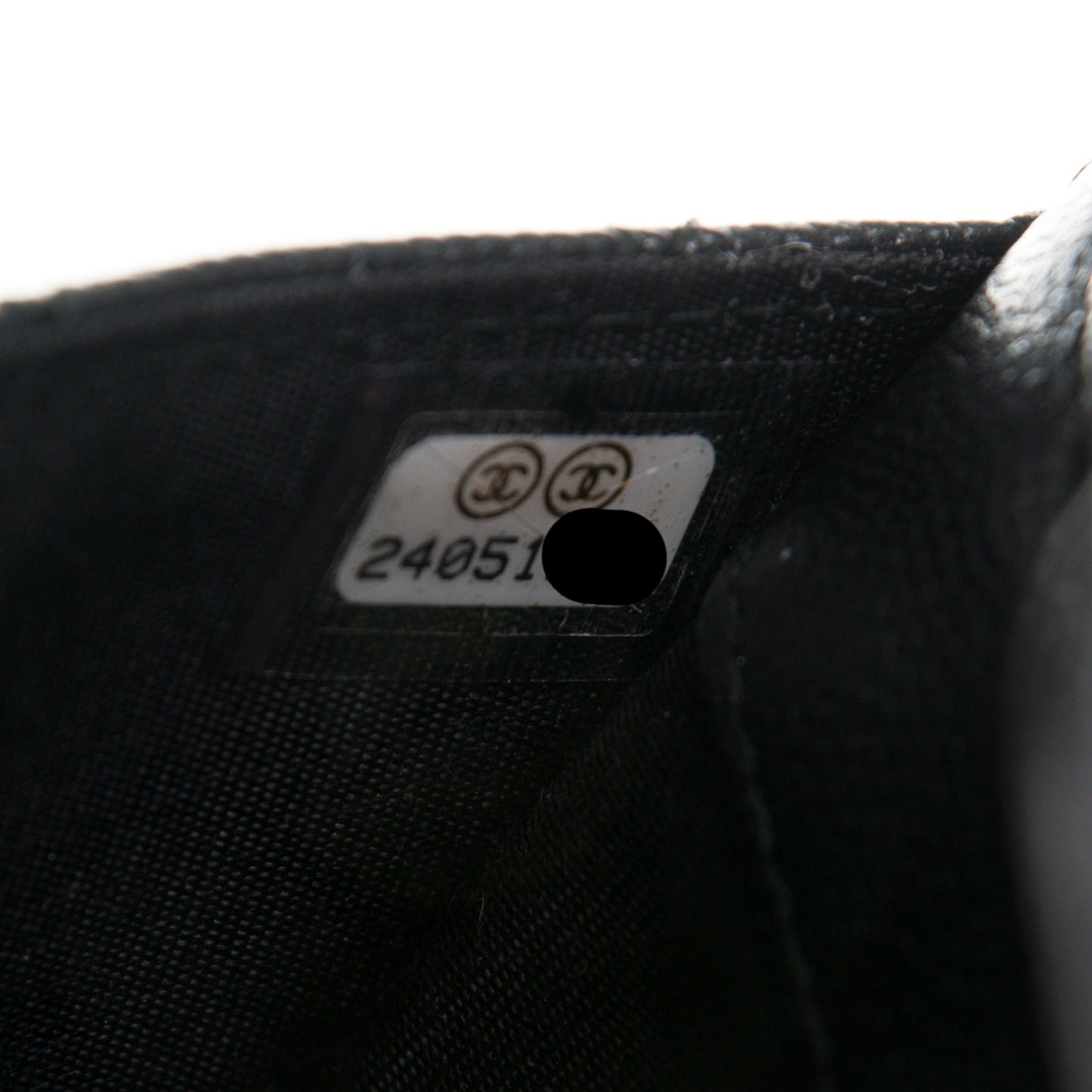 Caviar Quilted Boy Flap Card Holder So Black