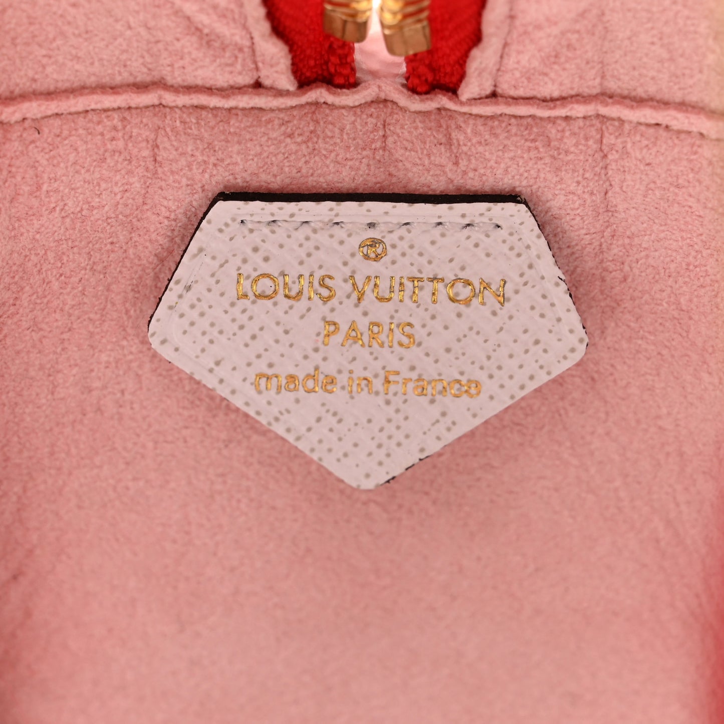 Monogram Giant Beach Pouch Rouge