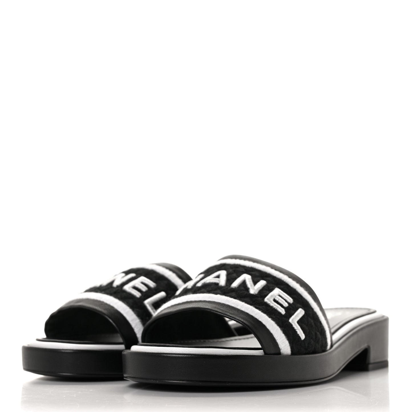 Lambskin Embroidered CC Mule Sandal 38 Black White