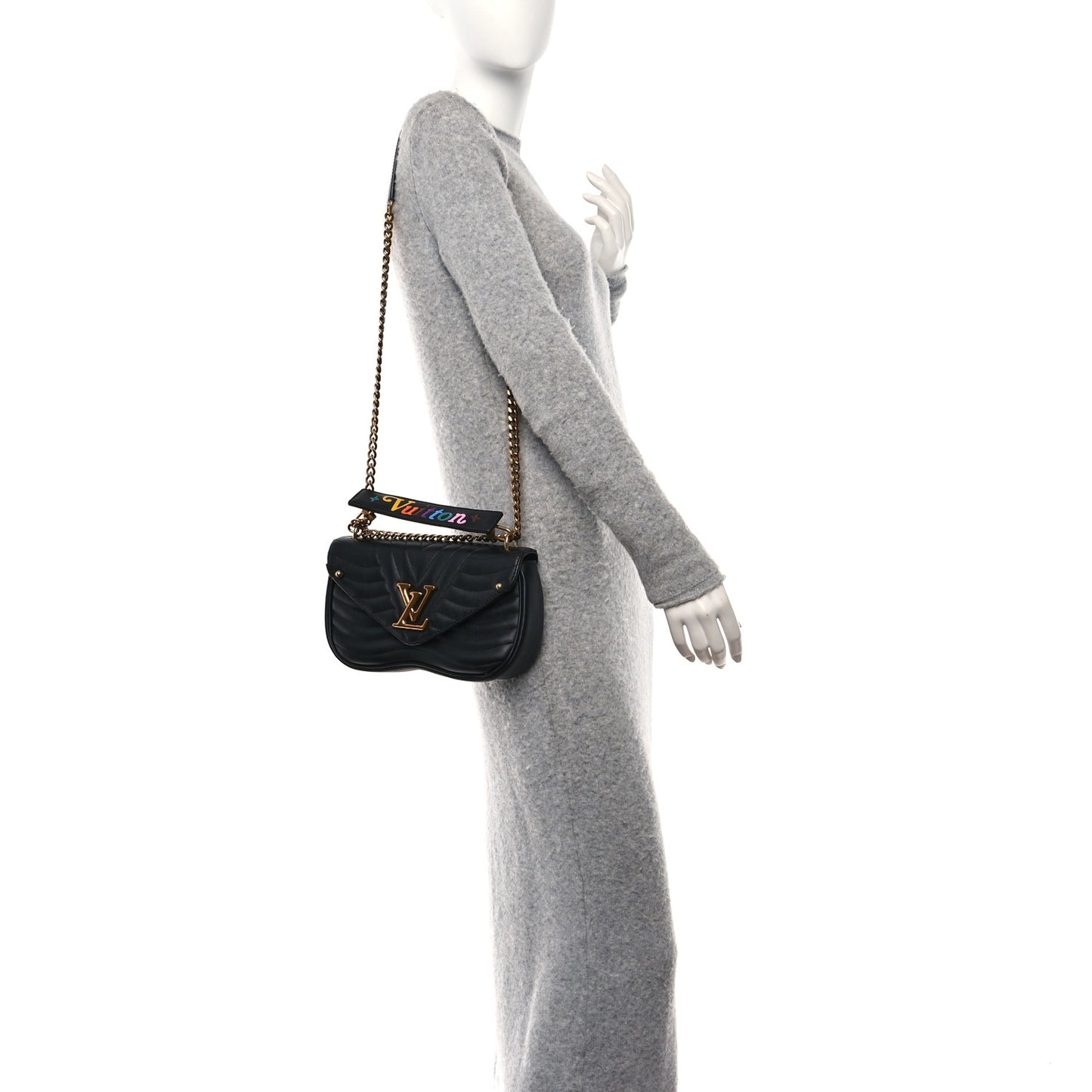 Calfskin New Wave Chain PM Black