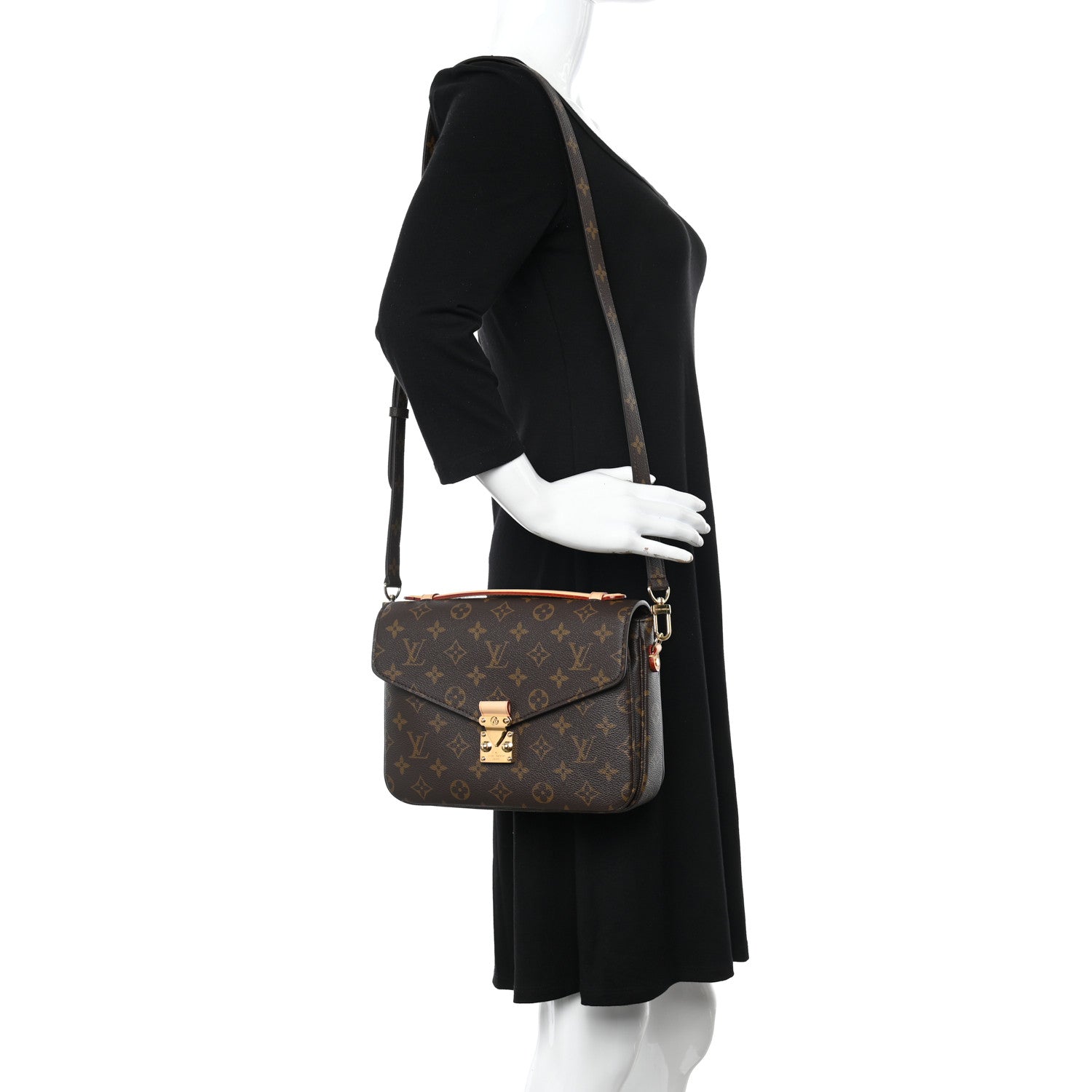 Louis Vuitton Monogram Pochette Metis 2 of 10