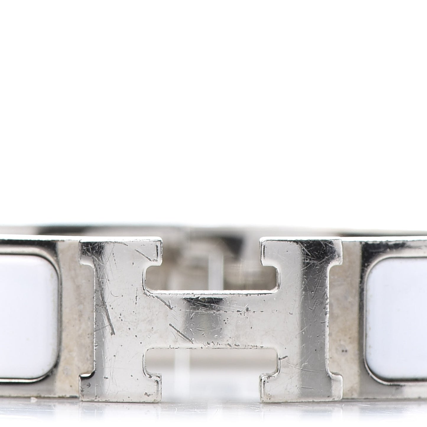 Enamel Narrow Clic Clac H Bracelet PM White