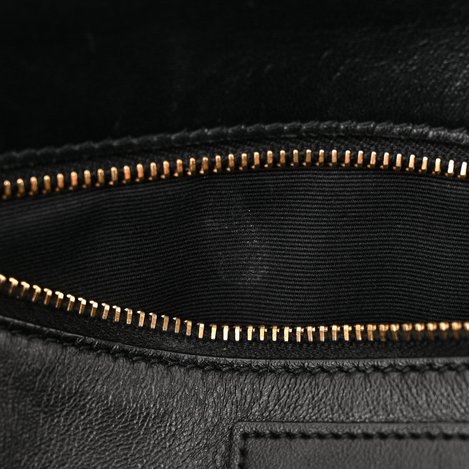 Saint Laurent Smooth Calfskin Le Maillon Satchel Black 12 of 14