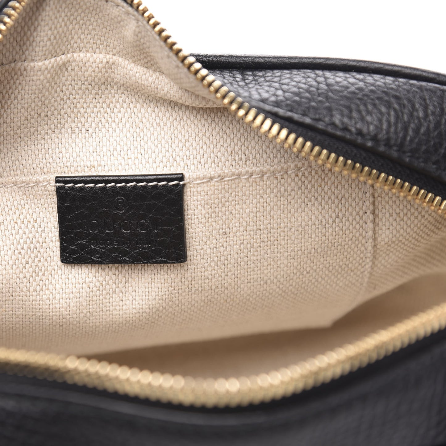 Pebbled Calfskin Small Soho Disco Bag Black
