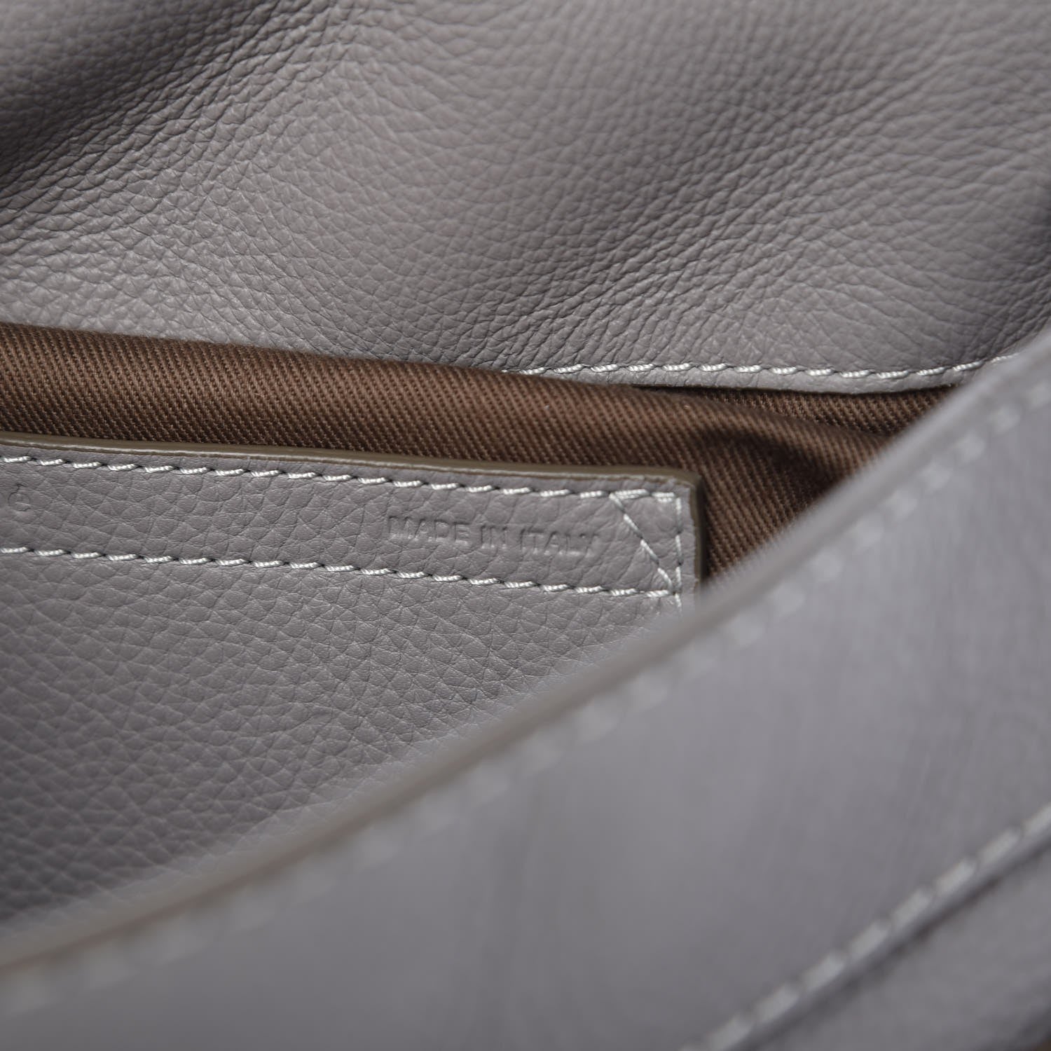 Chloe Calfskin Medium Marcie Round Crossbody Bag Cashmere Grey 7 of 7