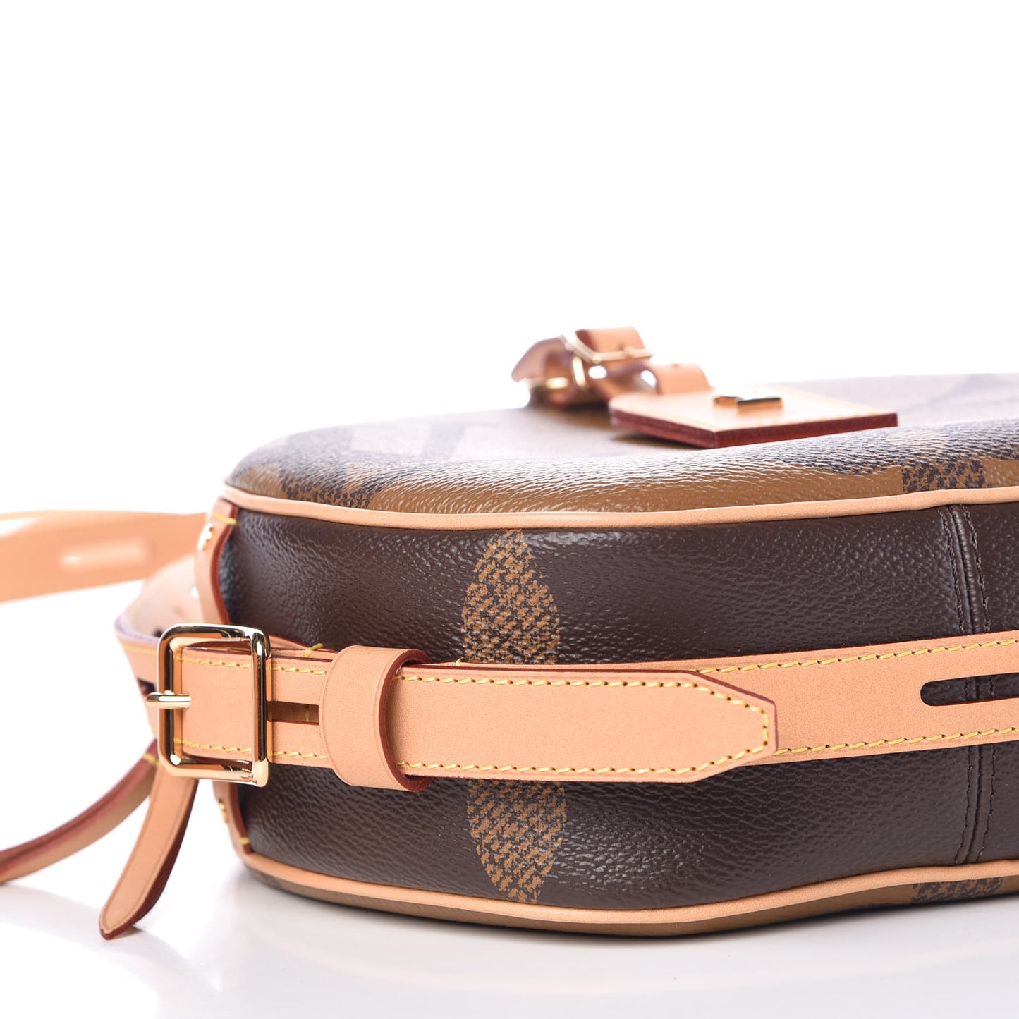 Reverse Monogram Giant Boite Chapeau Souple