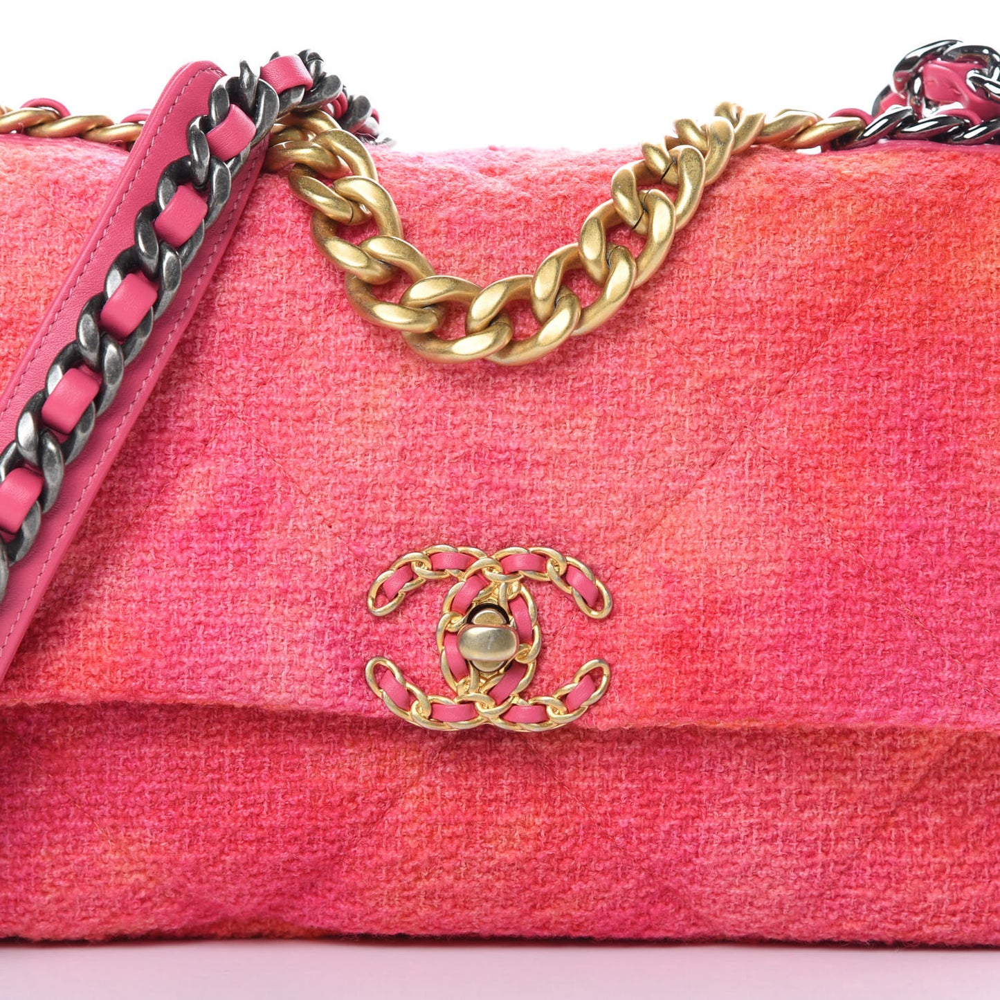 Tweed Quilted Medium Chanel 19 Flap Coral Pink