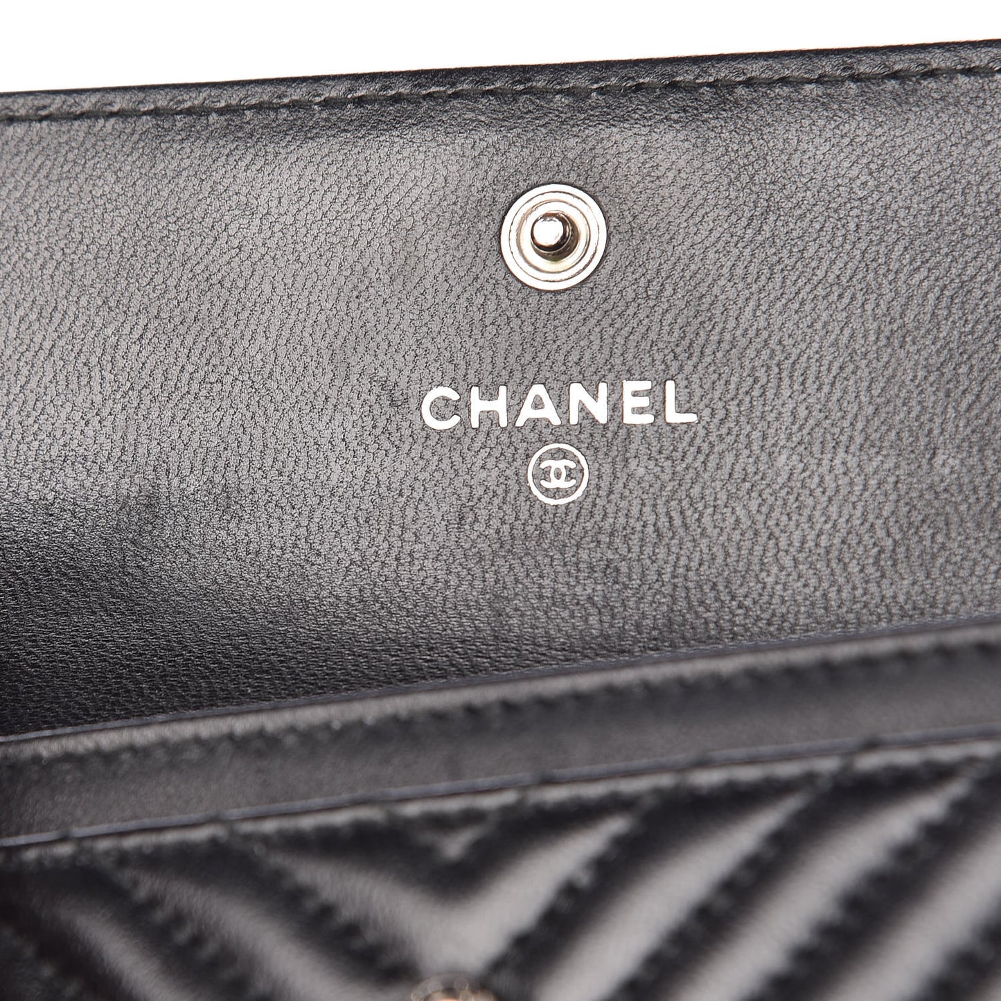 Lambskin Chevron Quilted Boy Card Holder Wallet Black