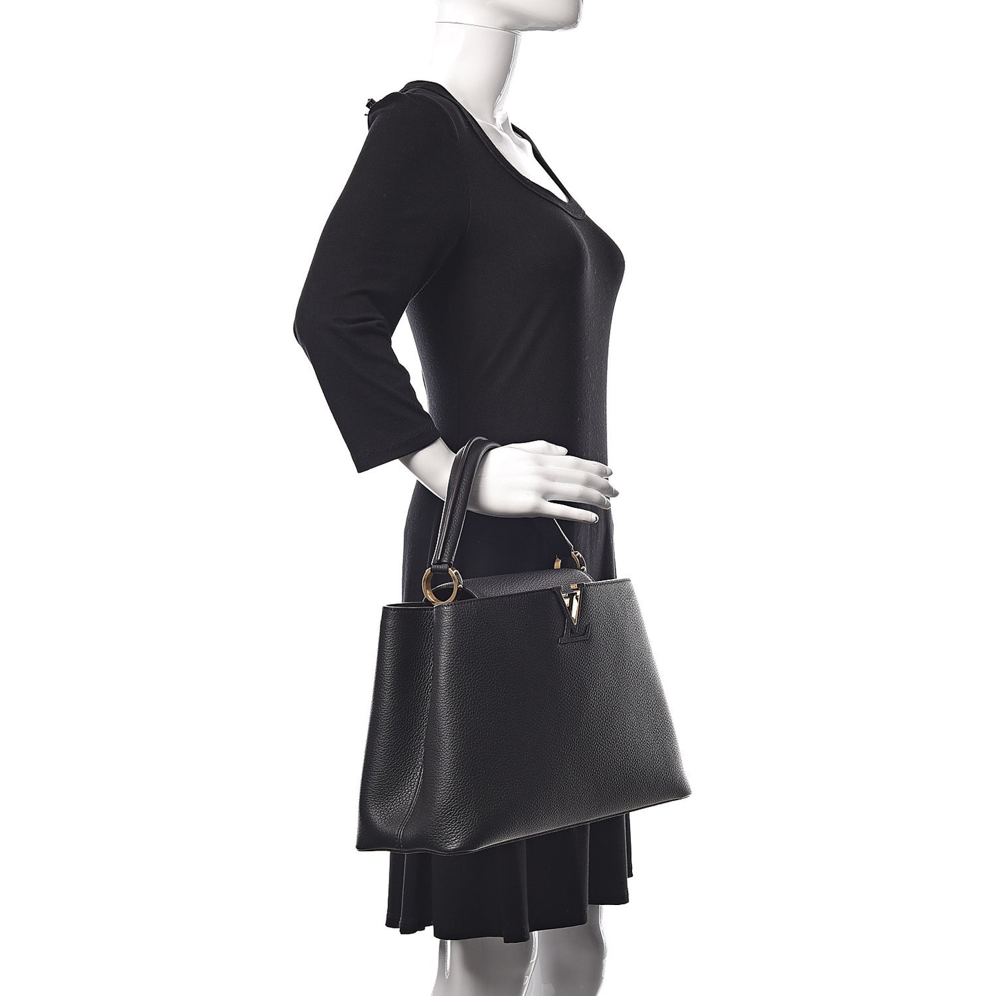 Taurillon Capucines MM Black