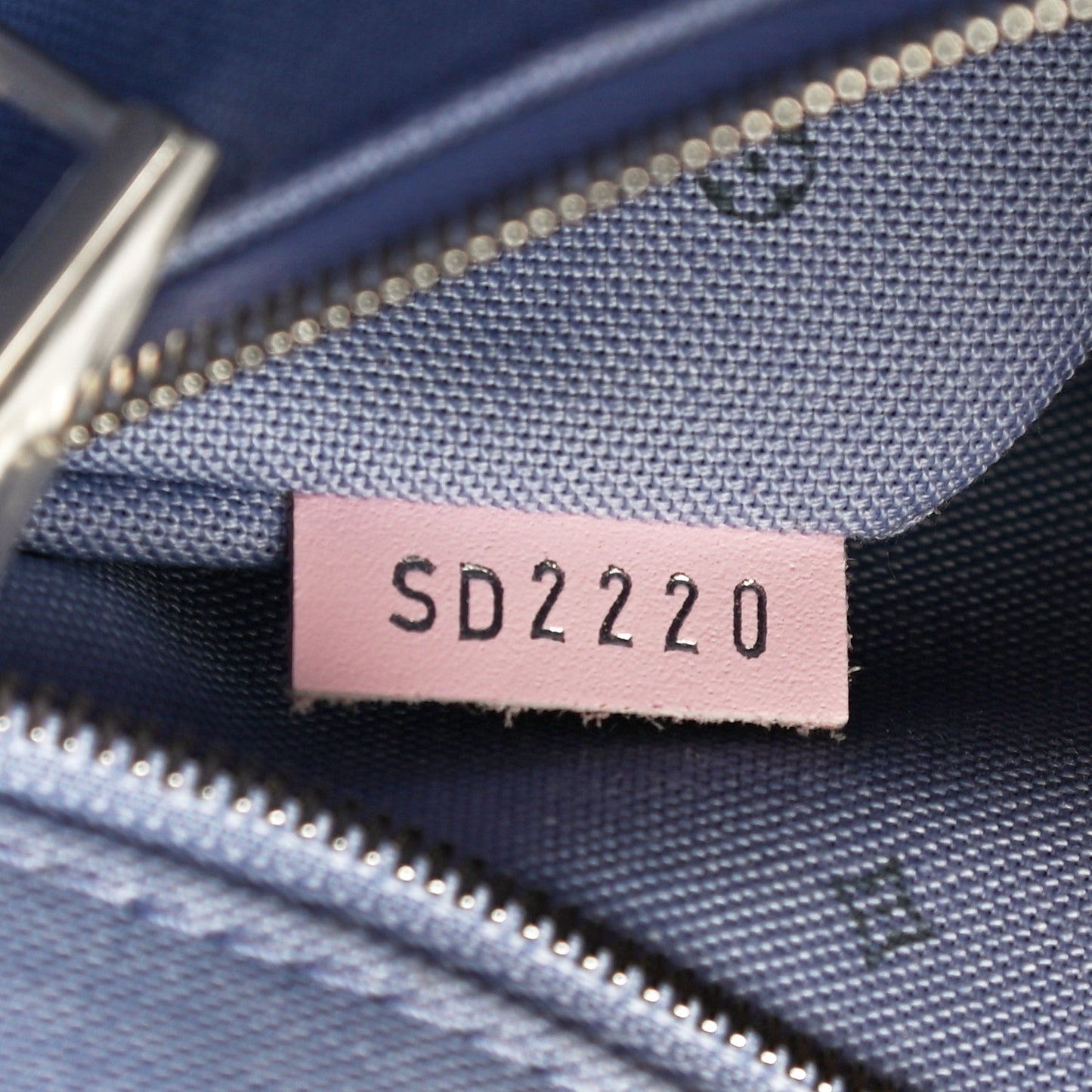 Monogram Escale Onthego GM Pastel