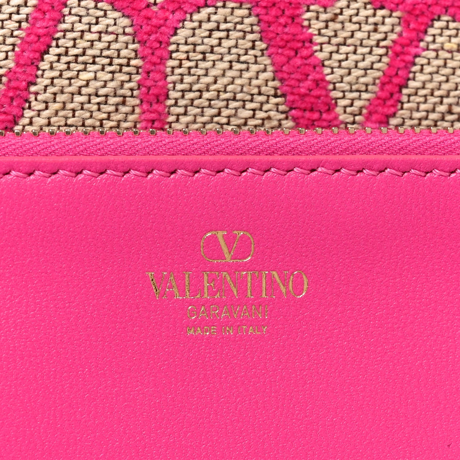 Valentino Garavani Toile Iconographe Vlogo All In Shopping Bag Natural Pink PP 7 of 10
