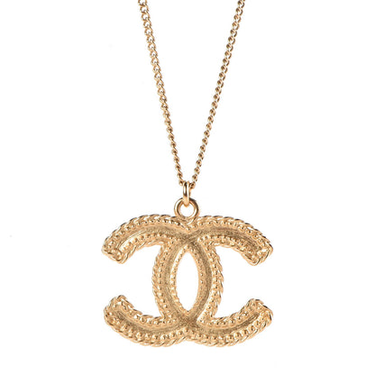 Chanel CC Necklace Matte Gold 3 of 6