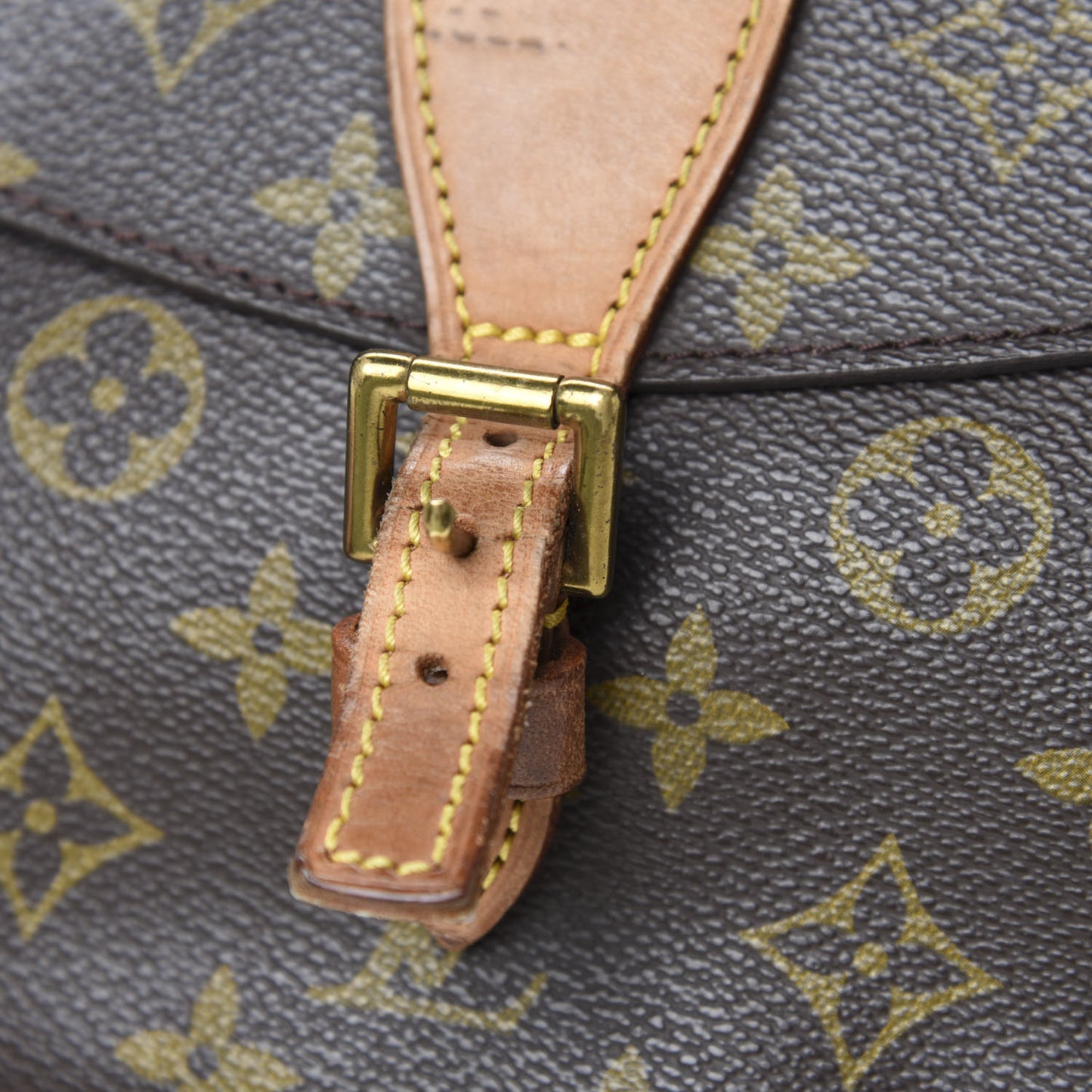 Monogram Jeune Fille
