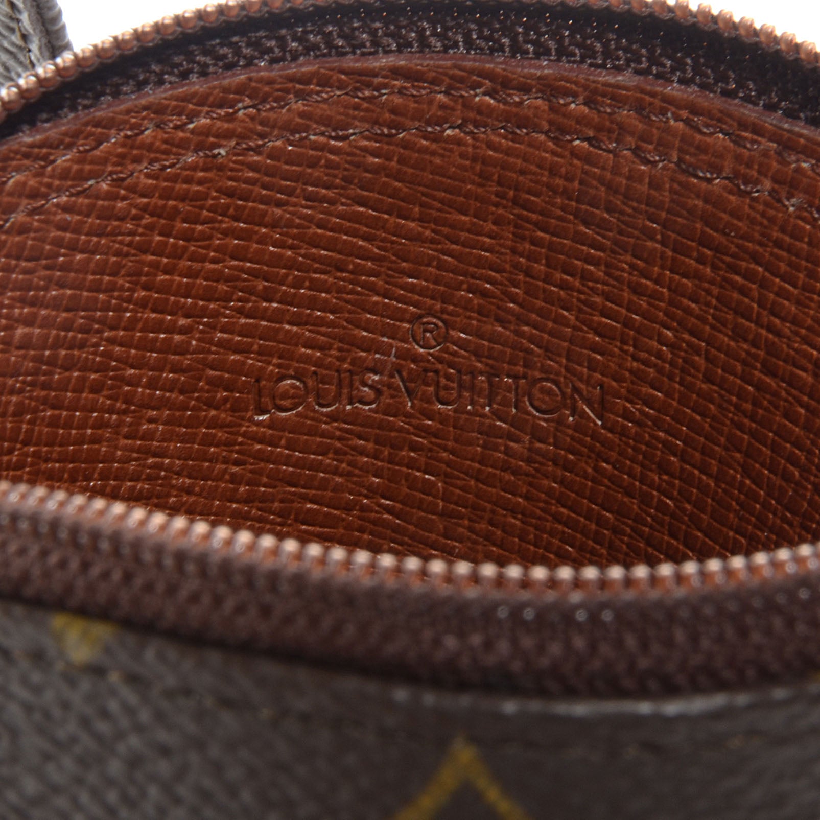 Louis Vuitton Monogram Pochette Secret Passport Holder 6 of 7