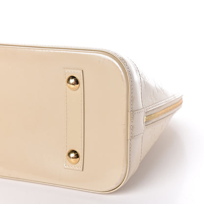 Louis Vuitton Vernis Alma PM Blanc Corail 15 of 15