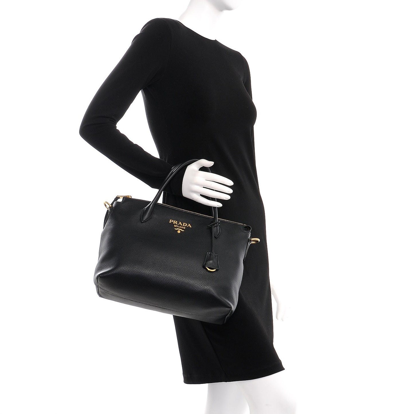 Vitello Daino Shoulder Bag Nero Black