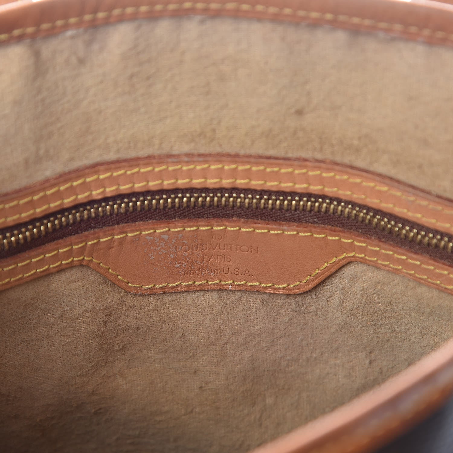 Louis Vuitton Monogram Petit Bucket 23 12 of 22
