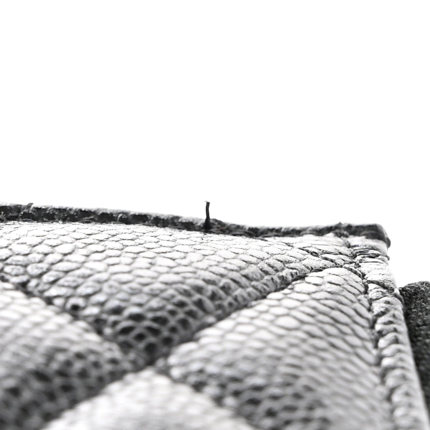 Caviar Quilted Classic iPhone Pouch Black