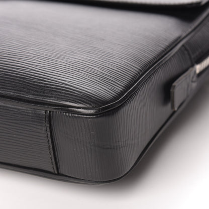 Louis Vuitton Epi Vassili PM Messenger Bag Black 13 of 13
