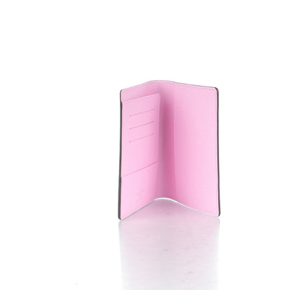 Louis Vuitton Monogram 2016 Christmas Animation Passport Cover Rose Ballerine 5 of 7