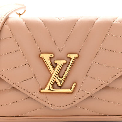 Louis Vuitton Calfskin New Wave Chain Pochette Arizona 7 of 9