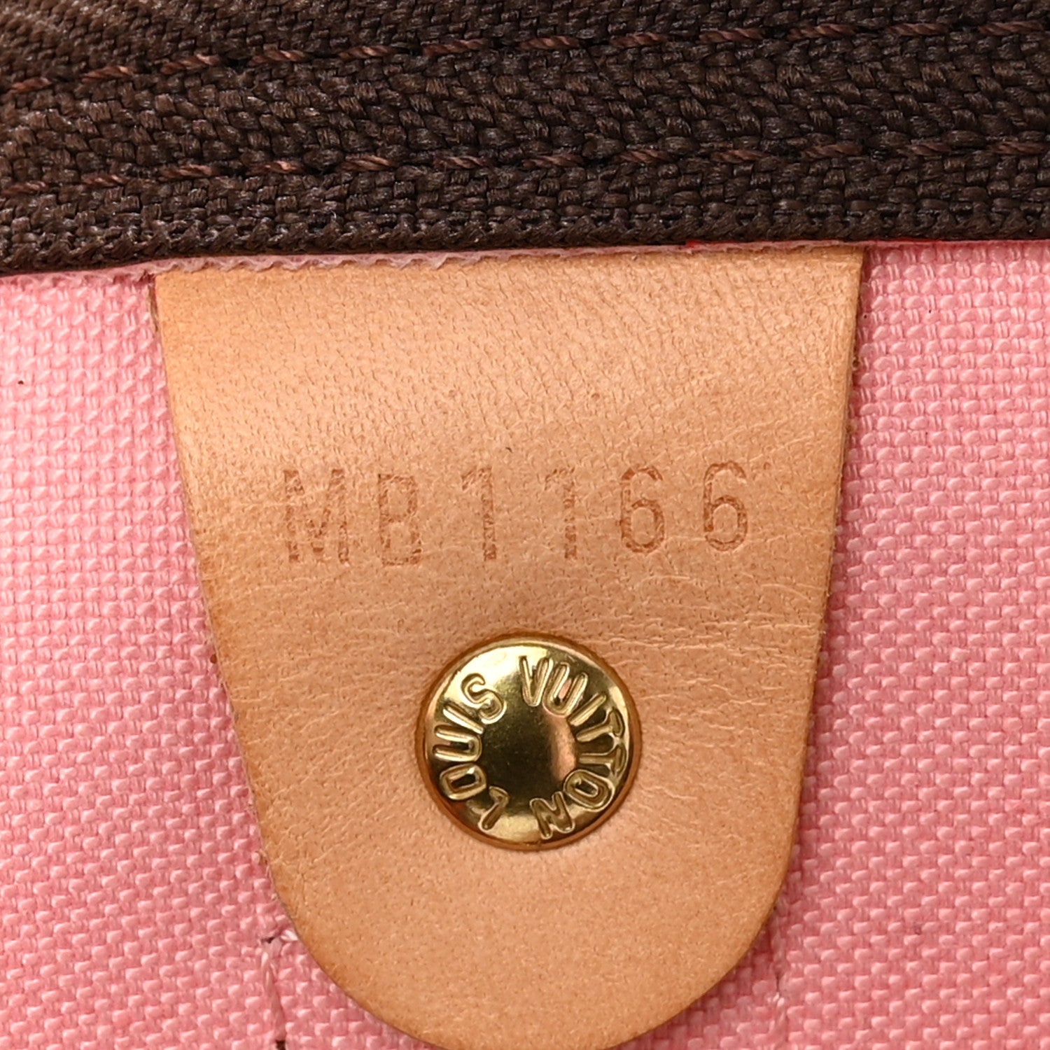 Louis Vuitton Monogram Jungle Dots Keepall Bandouliere 50 Sugar Pink Poppy 6 of 13