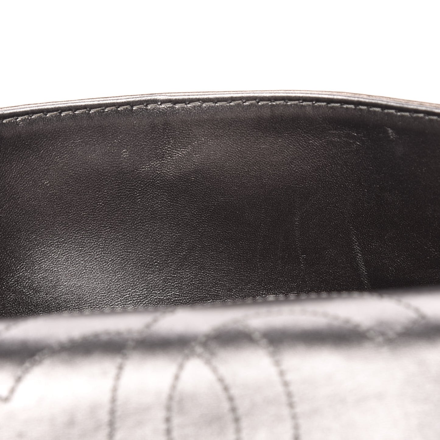 Metallic Aged Calfskin 2.55 Reissue 225 Flap Dark Silver