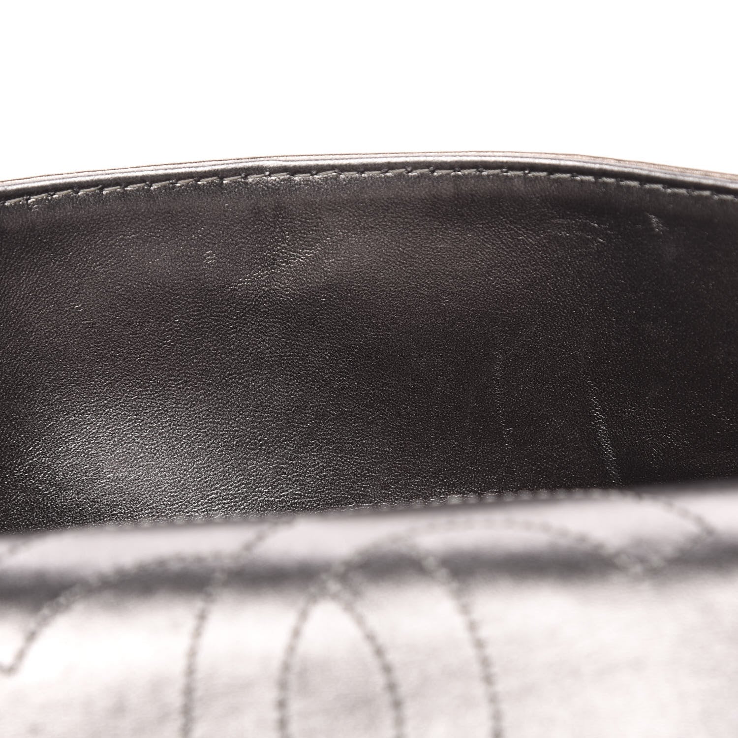 Chanel Metallic Aged Calfskin 2.55 Reissue 225 Flap Dark Silver 12 of 12