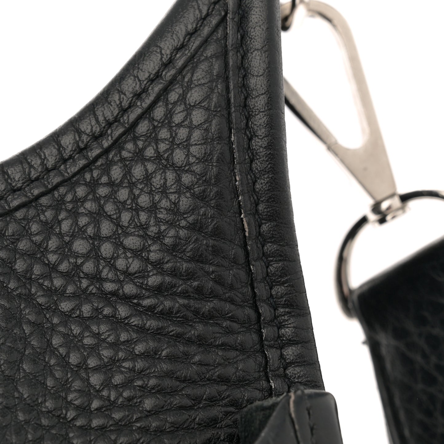 Taurillon Clemence Evelyne II PM Black