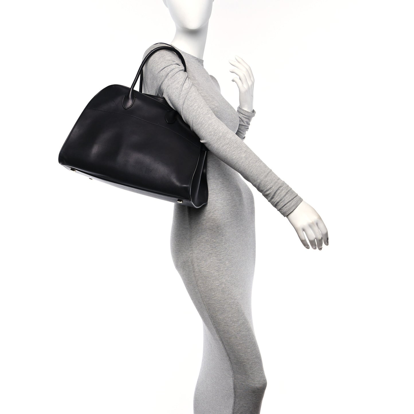 Polished Saddle Calfskin Soft Margaux 15 Black