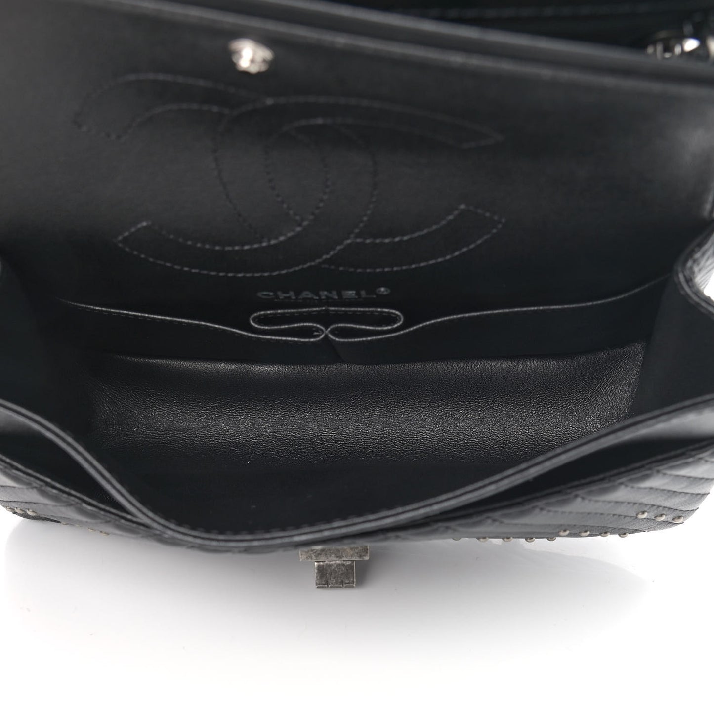 Sheepskin Chevron Quilted Studded 2.55 Reissue 225 Flap Black