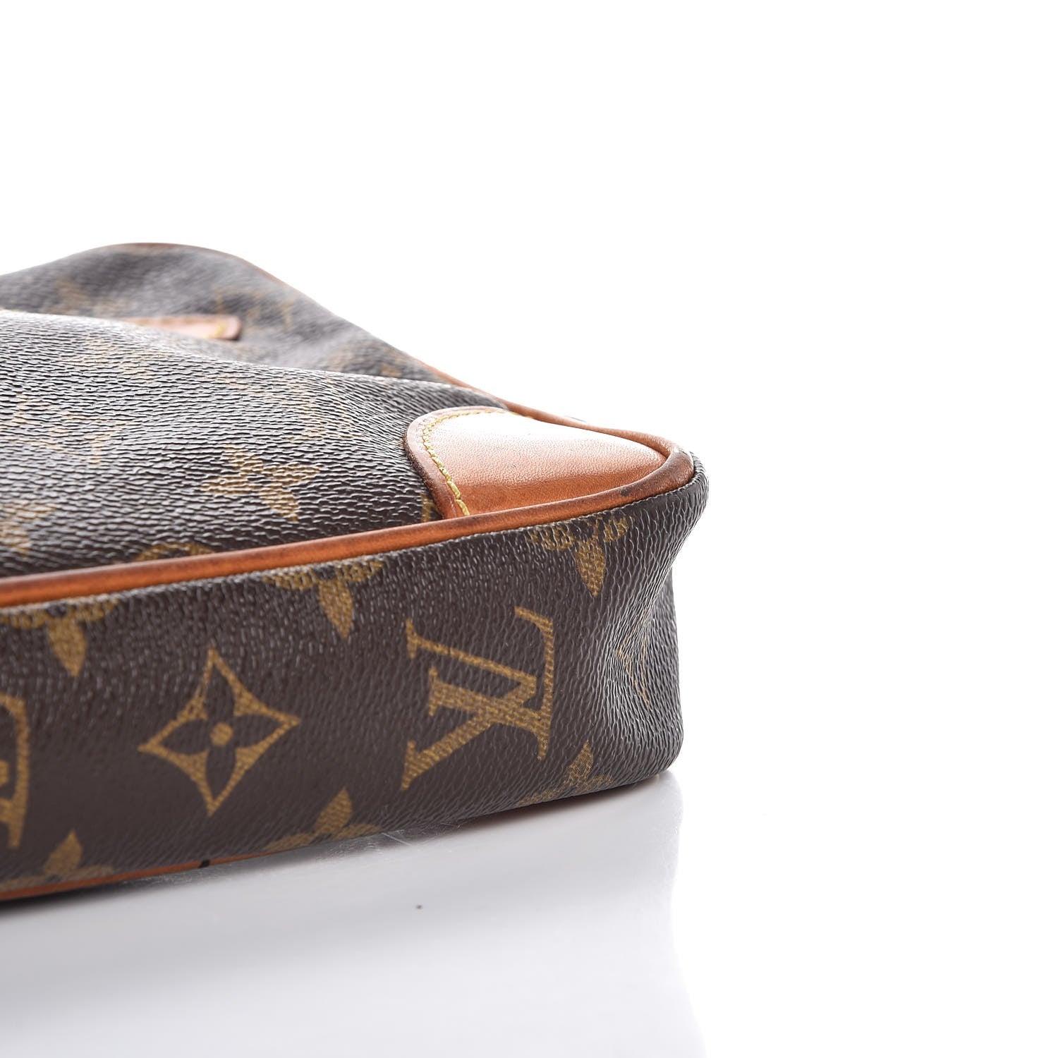 Louis Vuitton Monogram Pochette Marly Dragonne 26 24 of 24