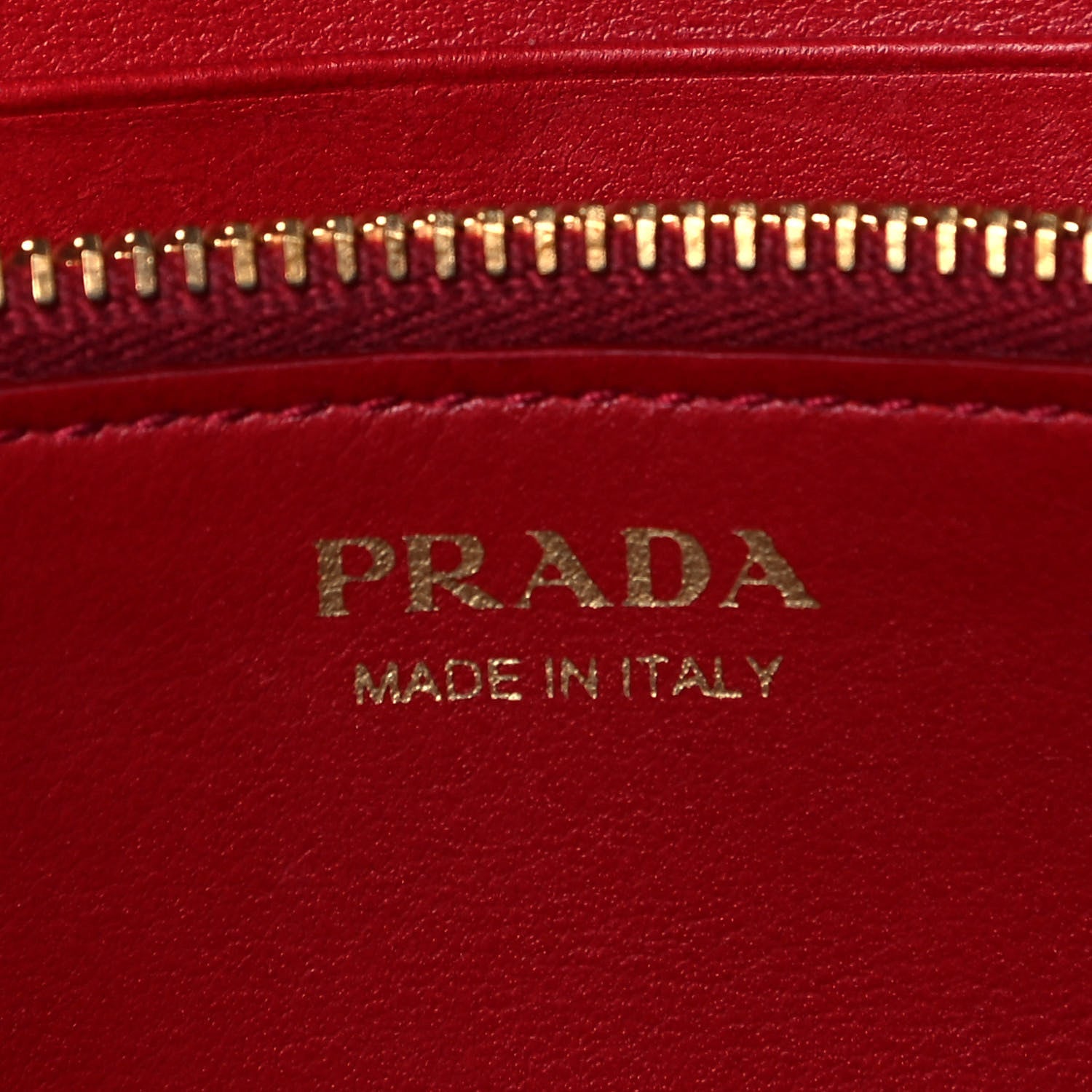 Prada Vitello Daino Bi-Color Continental Flap Travel Wallet Black Fuoco 7 of 7