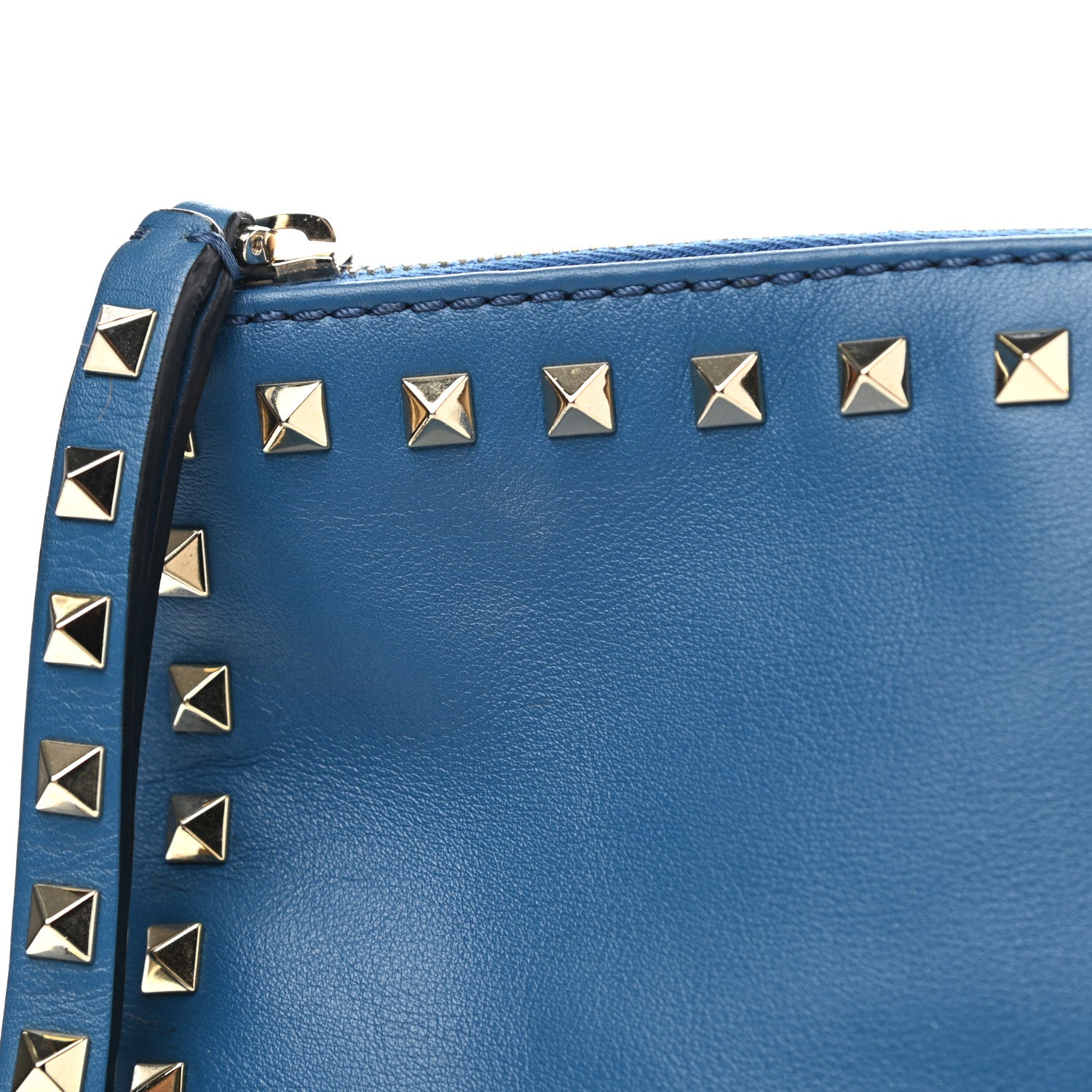 Valentino Garavani Vitello Large Rockstud Zip Wristlet Pouch Blu Delft 13 of 13