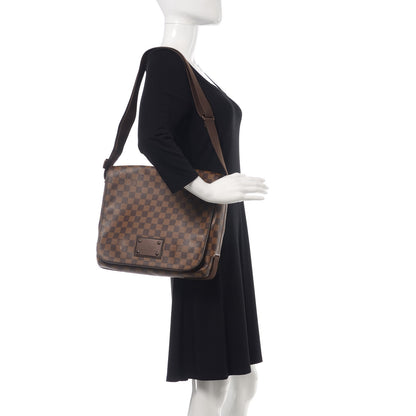 Louis Vuitton Damier Ebene Brooklyn MM 2 of 18