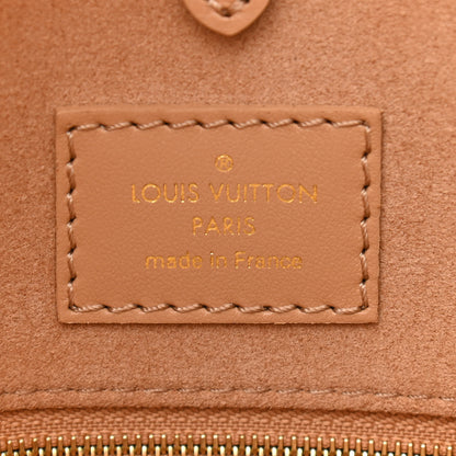 Louis Vuitton Empreinte Monogram Giant Broderies Onthego MM Arizona 6 of 9