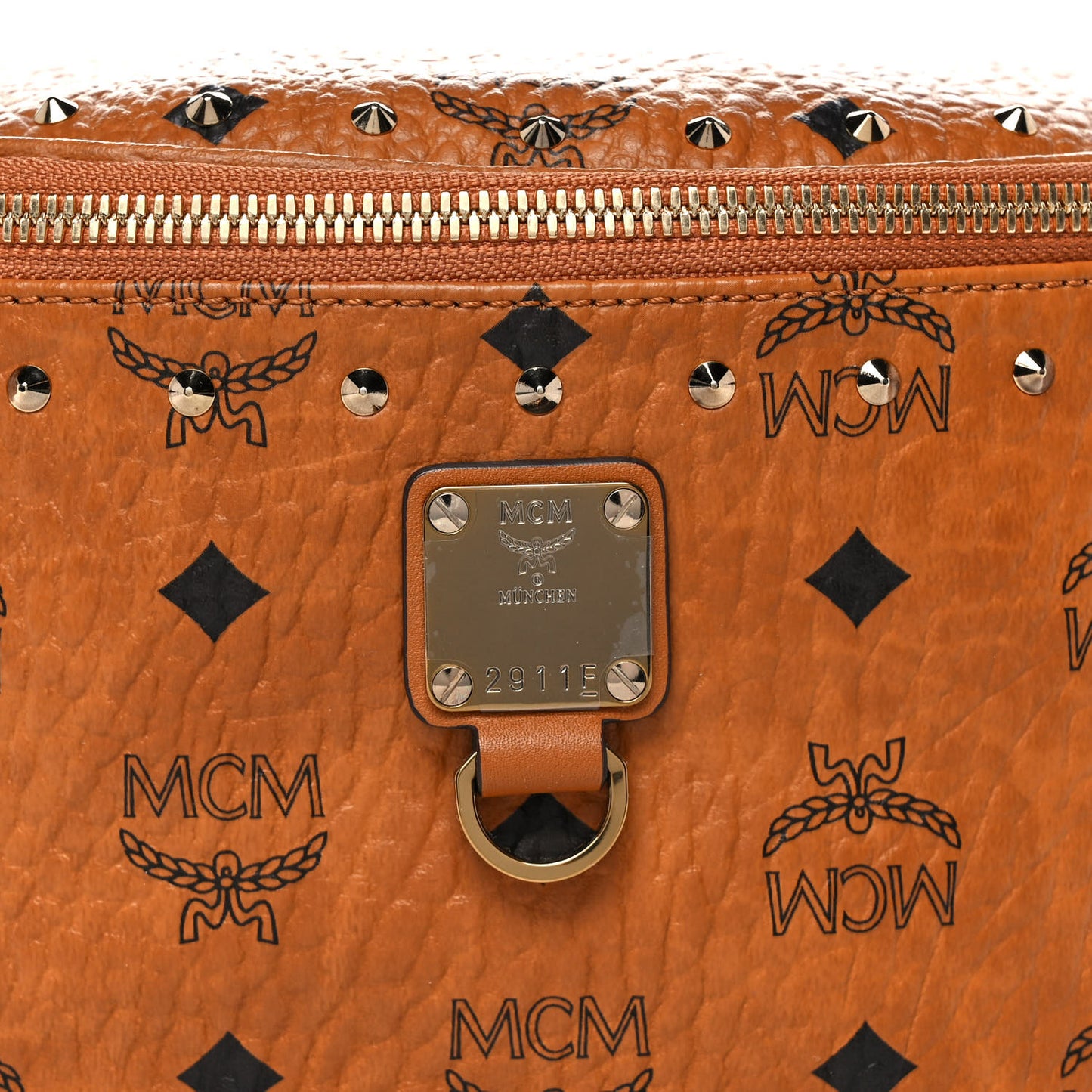 Visetos Medium Studded Fursten Belt Bag Cognac