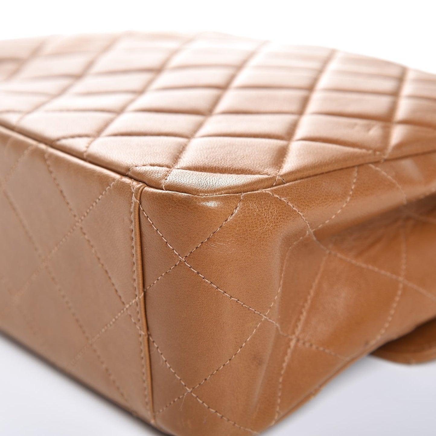 Lambskin Tortoise Chain Square Flap Camel