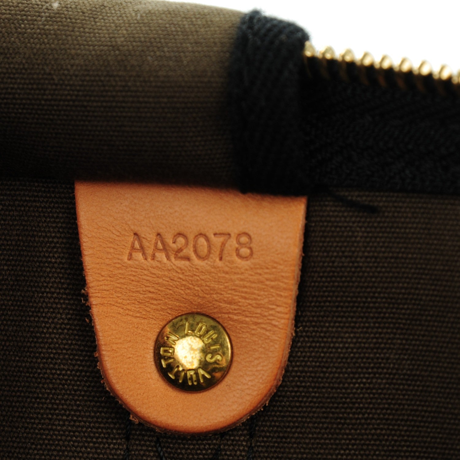 Louis Vuitton Monogramouflage Speedy 35 8 of 8