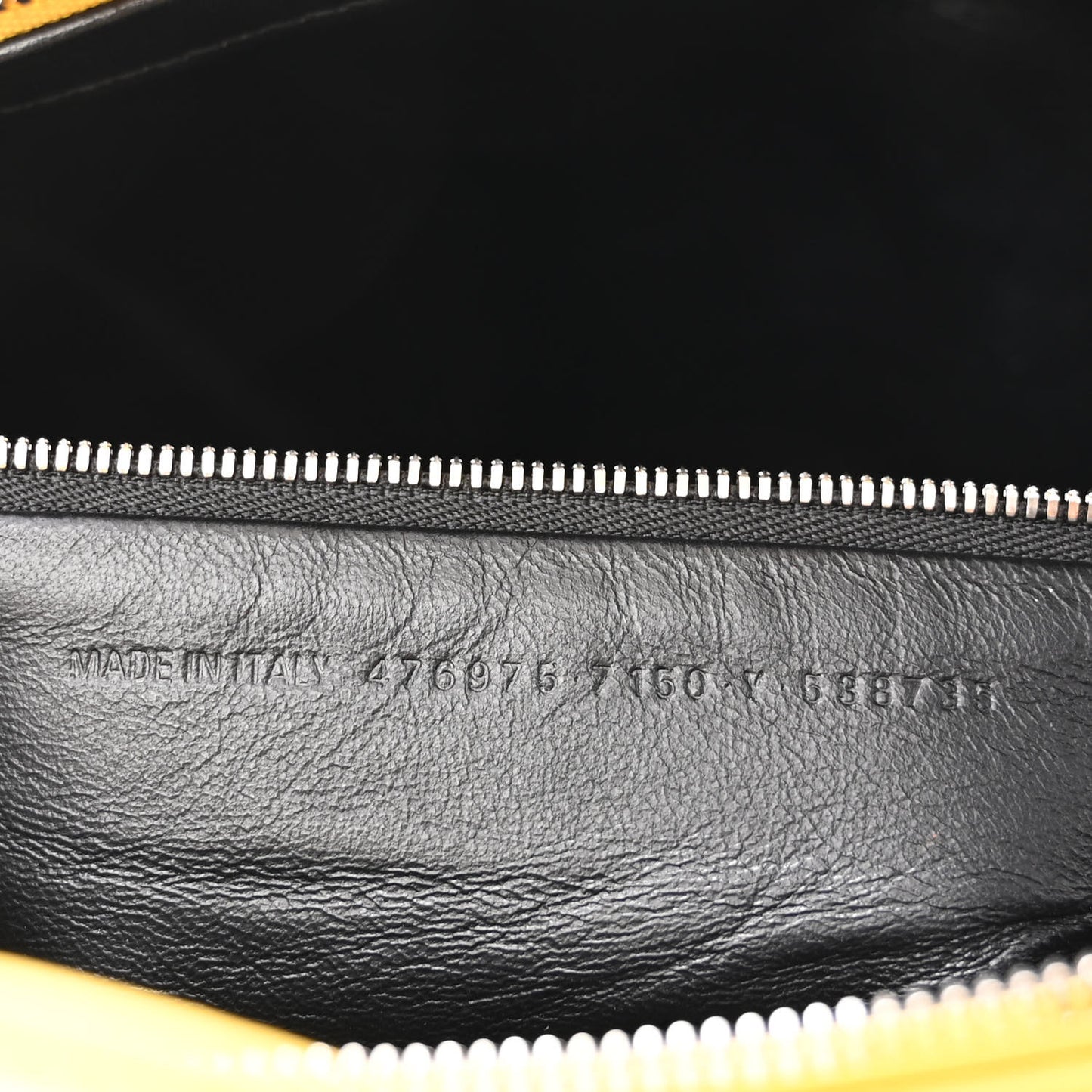 Shiny Day Calfskin Logo S Triangle Duffle Jaune Black