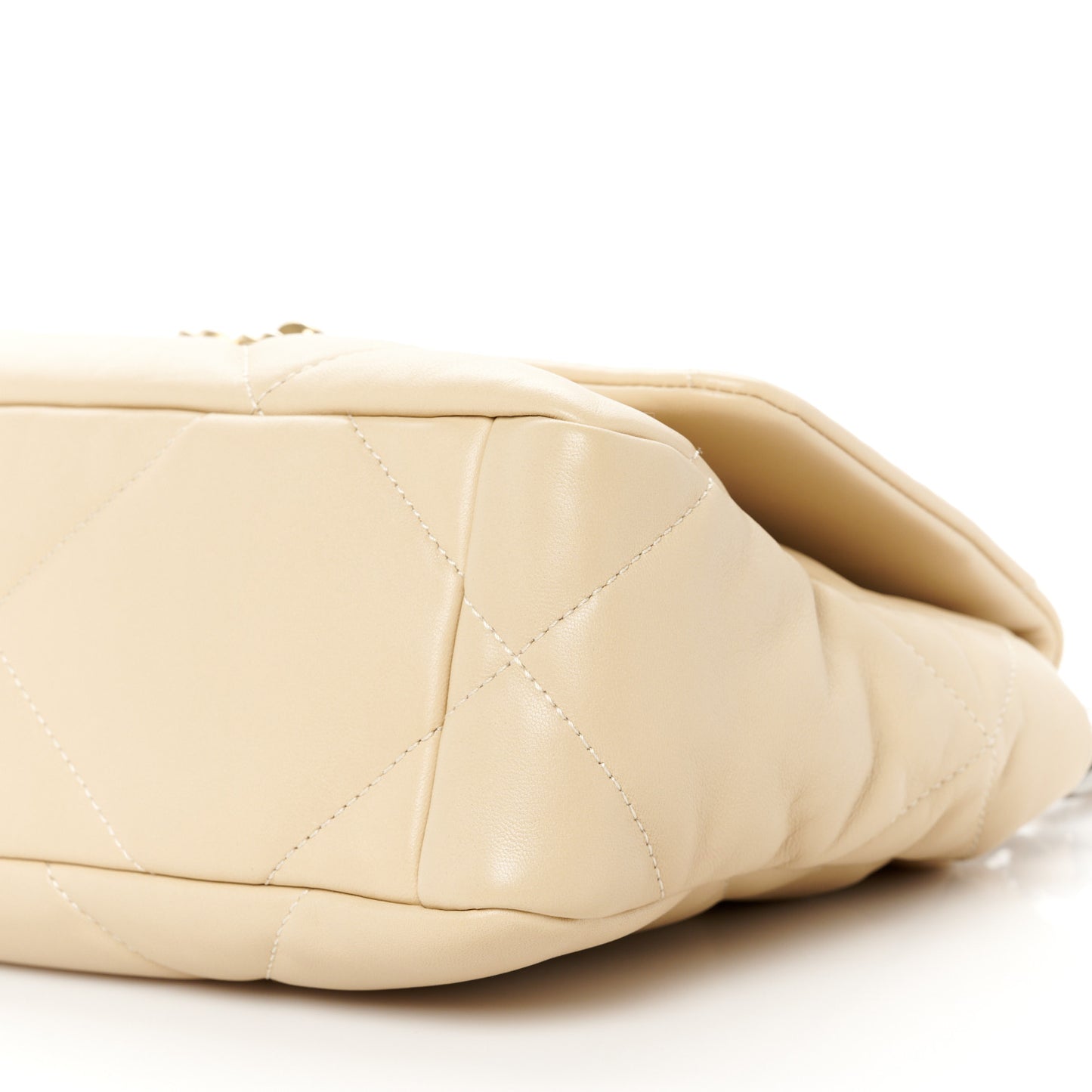 Lambskin Quilted Medium Chanel 19 Flap Beige