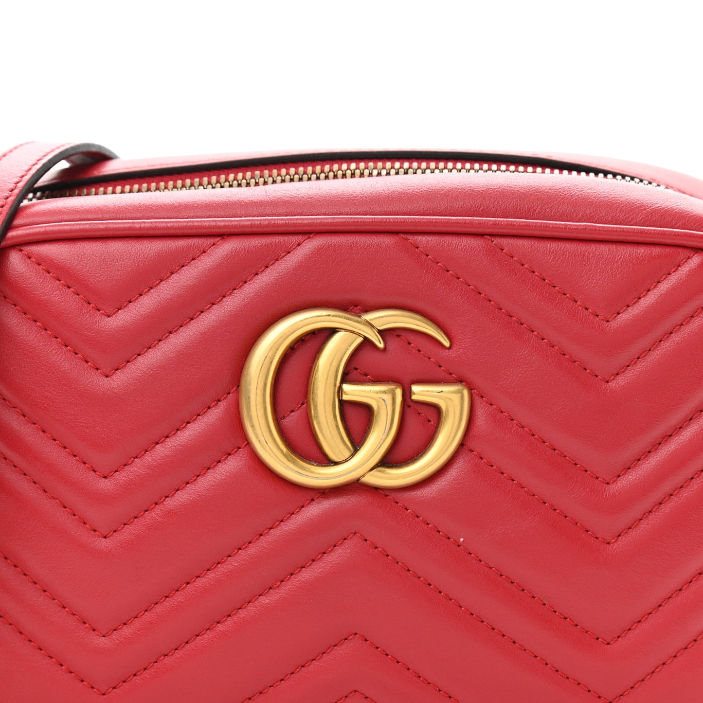 Calfskin Matelasse Small GG Marmont Chain Shoulder Bag Hibiscus Red