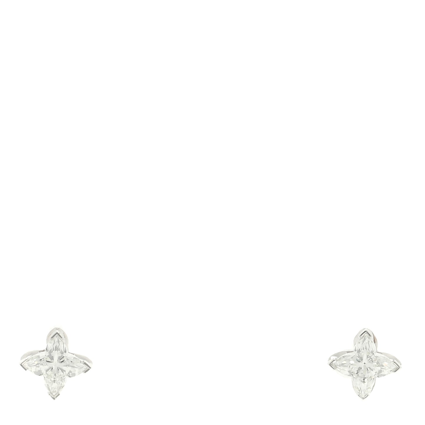 18K White Gold Diamond LV Star Cut Stud Earrings