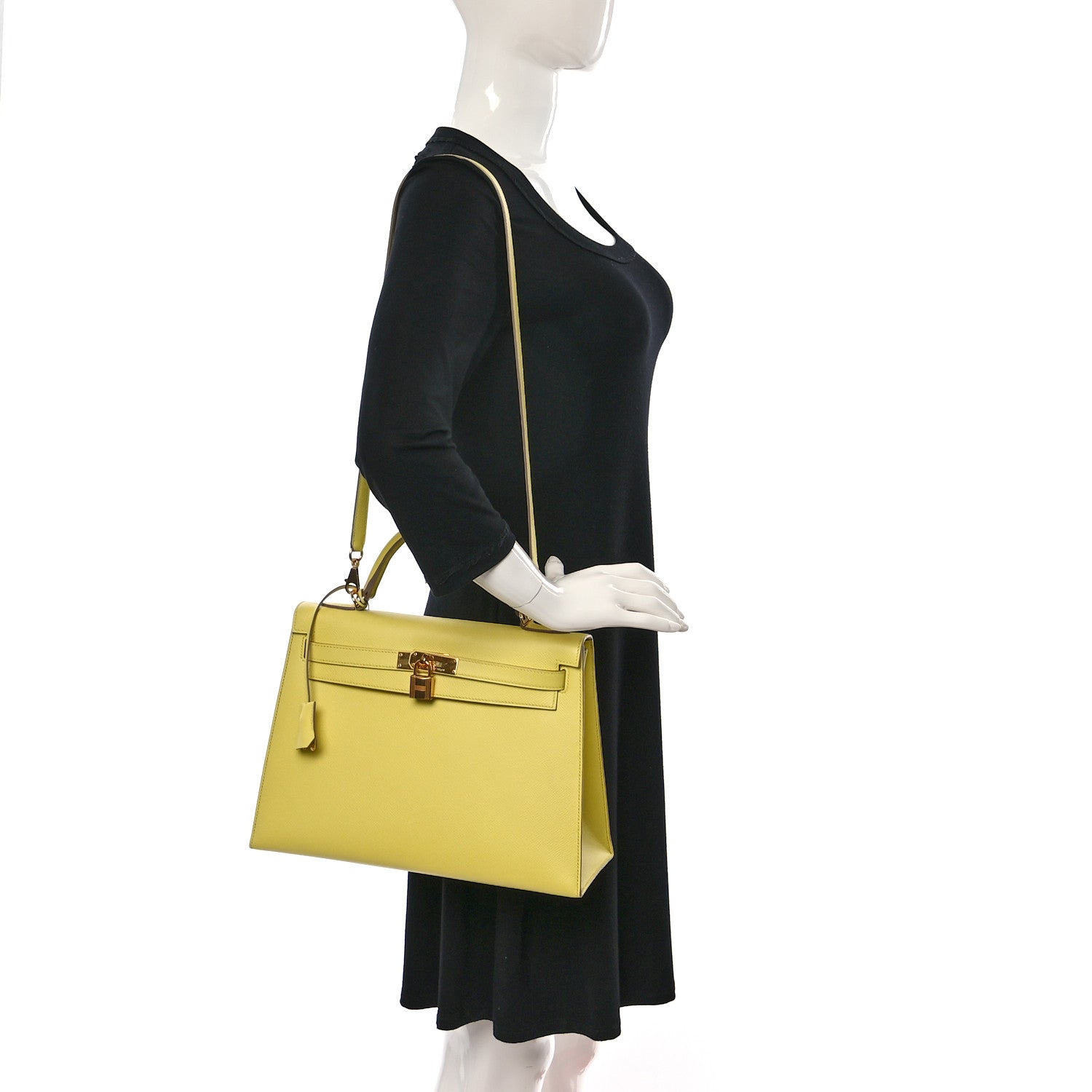 Hermes Epsom Kelly Sellier 32 Soufre 2 of 9