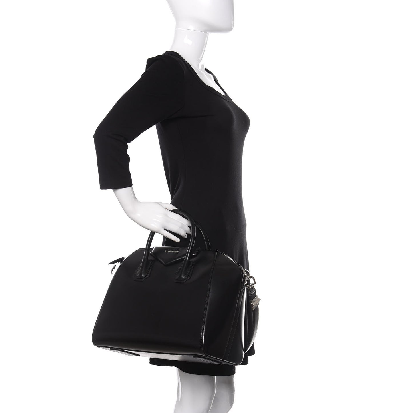 Shiny Lord Calfskin Medium Antigona Black