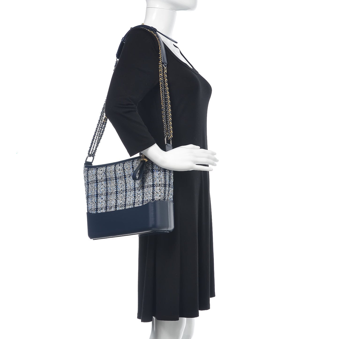 Tweed Calfskin Quilted Medium Gabrielle Hobo Navy