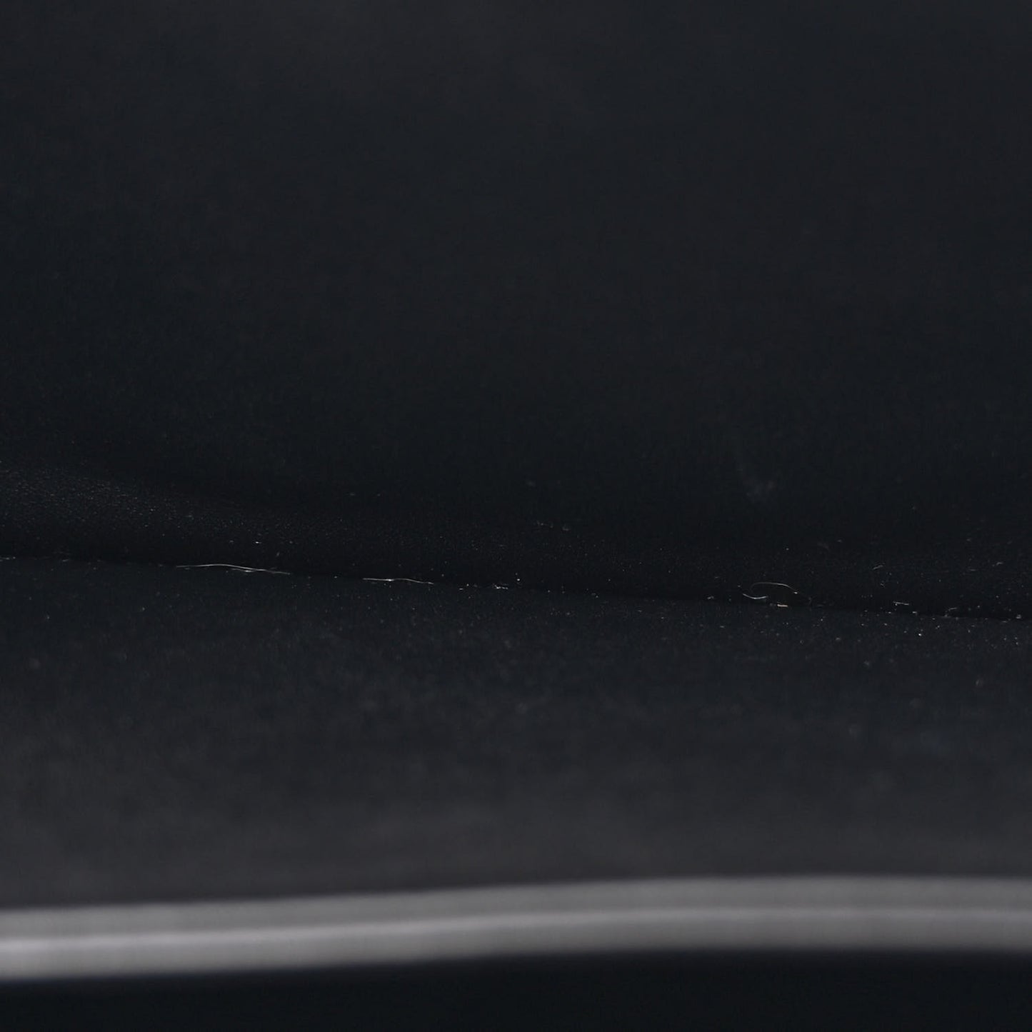 Shiny Calfskin Medium Triomphe Black