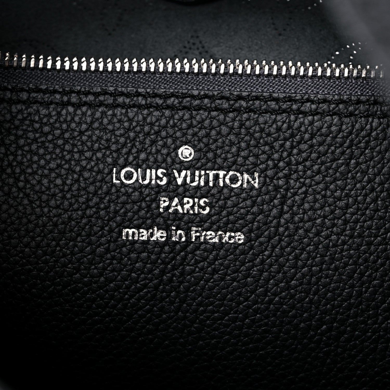 Louis Vuitton Mahina Carmel Hobo Black 6 of 11